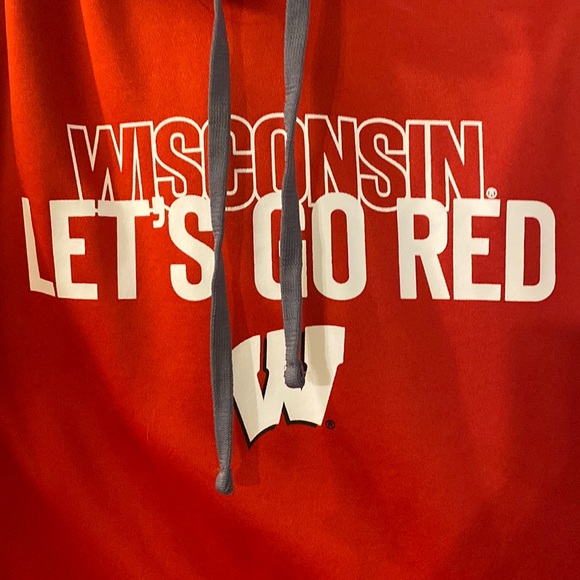 Wisconsin Badgers Let’s Go Red Hooded College Sweatshirt Red White Small - Picture 2 of 12